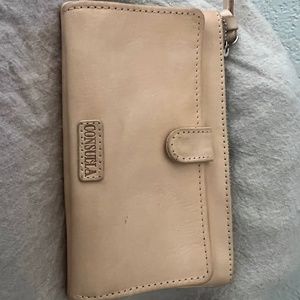Consuela Diego leather slim wallet good used condition